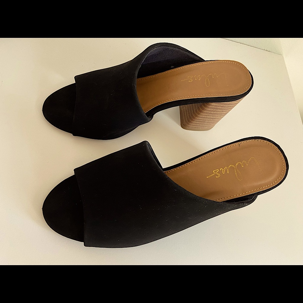 Lulus Peep Toe Heeled Mules Size 7 Black